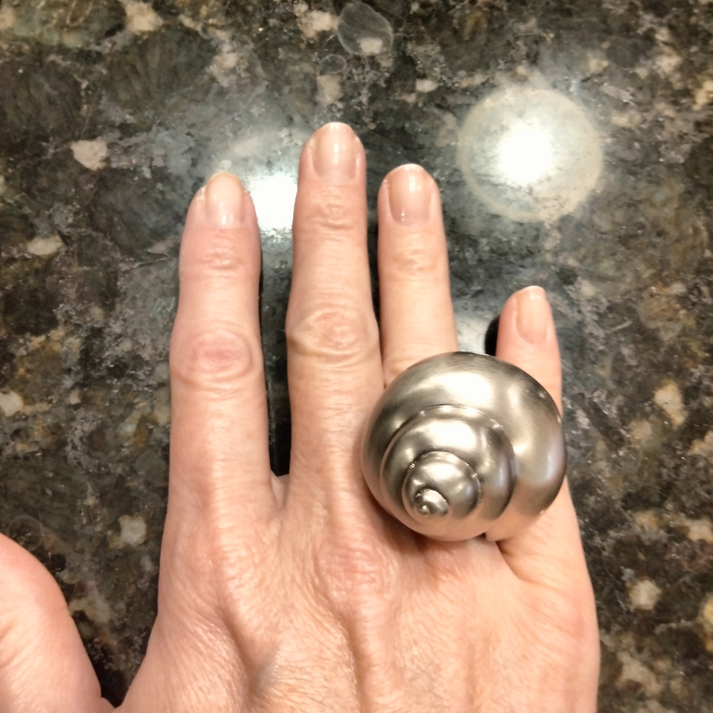 Kate Spade Under The Sea Silver Seashell Statement Ring, Size 6